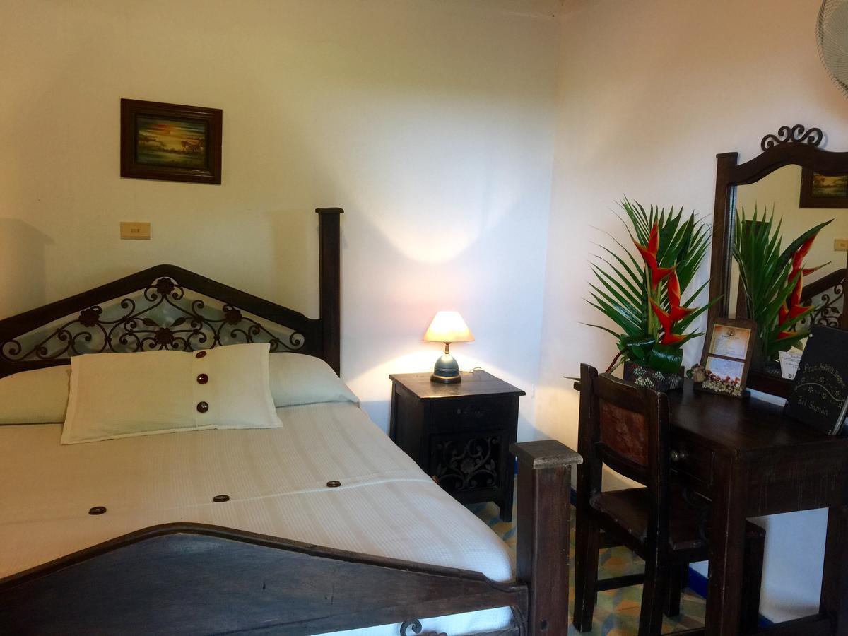 Hotel Bosques Del Saman Alcala Quimbaya Exterior photo